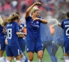 Red Flames zien titelfeestje Chelsea van dichtbij