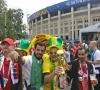 ? Zon, DJ, supporters... dolle ambiance in het Stade Luzhniki voor de openingsmatch, maar wel opvallende stilte tijdens de match