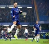? Wie kan dit nog? Eden Hazard jongleert met... een american football (en doet dan nog iets straffer)