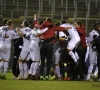 "Dit is een beloning" en "Mooiste moment uit carrière": Spelers en coach in extase na bekerstunt, feestje in AFAS-stadion op komst