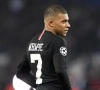Mbappé verwerkt teleurstelling met heuglijk nieuws: "Ik blijf ook volgend seizoen bij PSG"