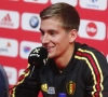 Dennis Praet heeft het naar zijn zin in de Premier League: "De trainingen in Italië waren iets saaier"