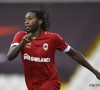 Antwerp en Mbokani staan voor enorm druk programma: "Ik wil elke minuut spelen"