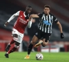 Met knikkende knieën én verlengingen weet Arsenal toch te winnen van Newcastle