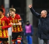 🎥 Vanderbiest licht gebeten en vloekt op nieuw probleem KV Mechelen: "Daar zakt mijn broek van af"