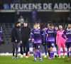 🎥 Heel bijzondere 'ereronde' voor spelers RSC Anderlecht: de crisis is bijzonder diep