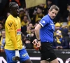🎥 Oerdomme rode kaart! Zo liet Westerlo-verdediger Nsiala zijn ploeg in de steek