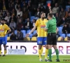 Scheidsrechter Laforge had 24 minuten nodig om te bekomen: spanning liep hoog op in Westerlo tijdens rust