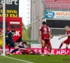 🎥 Spelers Zulte Waregem nemen emotioneel afscheid van de supporters