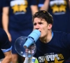 Christos Tzolis leidde de titelviering van Club Brugge: "Ik weet niet of die trofee het overleeft tot thuis"