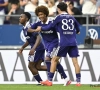 Anderlecht ontsnapt op het nippertje: Bertaccini doet 10 man van La Louvière plooien