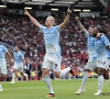 🎥 Manchester City wint derby van United met tien man, minutenlange VAR-tussenkomst bij Kompany