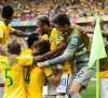 Voetbalgoden en Julio Cesar redden Brazilië