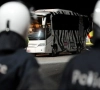 Spelersbus Charleroi in file, match begint kwartier later