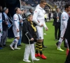 VIDEO: Zweedse club eert oudste supporters op schitterende manier en daar zit een ex-UEFA voorzitter bij
