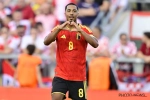 OFFICIEEL: Manchester United stelt Youri Tielemans voor, die meteen reageert op toptransfer