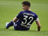 Dendoncker overtuigt opnieuw niet en werkt zelfs publiek op de zenuwen, maar Vanhaezebrouck komt achteraf met verklaring die ander licht werpt op flauwe prestatie