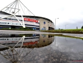 Wat een verhaal! Bolton heeft géén spelers, géén geld, géén shirts... maar speelt iedere week voor 16.000 fans!