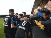VIDEO: Het logische, maar geniale antwoord van de blauw-zwarte aanhang op Benito Raman