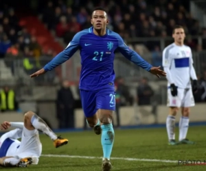 Depay redt Nederland van blamage bij Chanot en co.