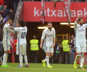 Real Madrid vermijdt met moeite puntenverlies, maar zet Barcelona wel onder zware druk