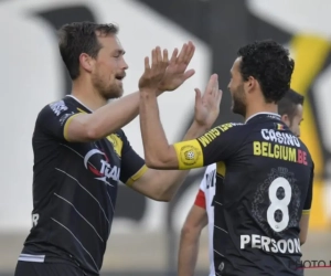 De Sutter knalt Lokeren naar ruime zege, Geldhof helpt spektakel een handje met cadeaupenalty's