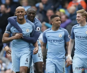 Kompany (die gewisseld moest worden) en geweldige De Bruyne zetten grote stap naar Champions League