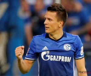 Schalke zet 'meest gehate club in Duitsland' meteen op z'n plaats (mét beelden)