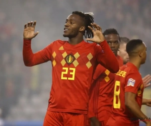 Absolute klasseflits van Eden doet IJsland barsten, Batshuayi maakt het af