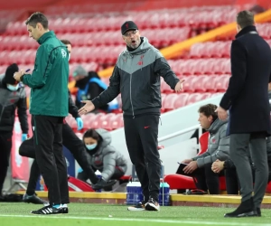 VAR eist opnieuw de hoofdrol in Engeland: Liverpool speelt gelijk na twee afgekeurde doelpunten en discutabele penaltyfase 