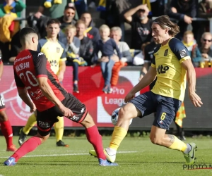 Ongezien! Union zet 0-2 achterstand met 10 man om in een 4-2 zege tegen Seraing, invaller Mitoma met hattrick