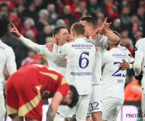 Standard-Anderlecht beslist door een goal die de wedstrijd niet verdiende: beauty Hazard na verschrikkelijk uur voetbal