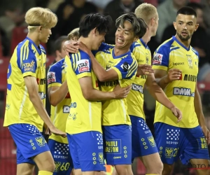 VAR in hoofdrol, rode kaart als omslagpunt: STVV knalt voorbij Zulte Waregem naar leiding