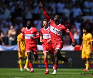 Met tien kan het ook: na uitsluiting van Dennis Praet knalt Doumbia Antwerp naar gevleide zege tegen KV Mechelen