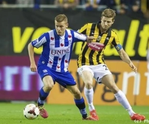 PSV (met Bakkali) beetje uit vorm: pijnlijke nederlaag op bezoek bij Heerenveen