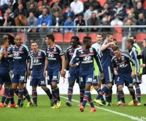 PSG gaat onderuit in Lyon