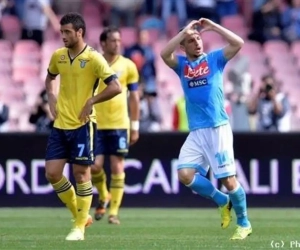 Mertens helpt Napoli aan drie punten tegen Lazio