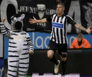 Charleroi met swingende fans naar makkelijke zege tegen KV Mechelen