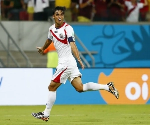 Costa Rica overleeft rode Duarte, verlengingen en penalty's