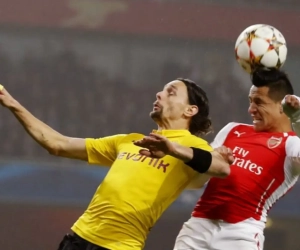 Arsenal zet Dortmund een neus en is zeker van volgende ronde
