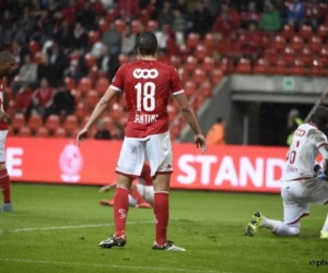 Tegengoal Hussain doet stevige Rouches de das om