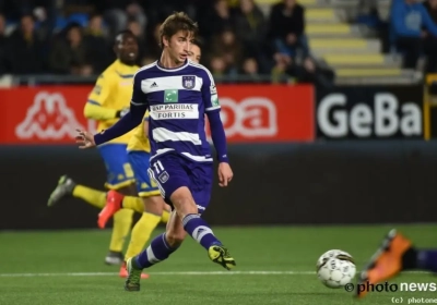 Draaien, dribbelen of een Zidane-beweging: de veelbelovende Djuricic kan het allemaal!