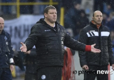 Vanhaezebrouck kan het niet laten en sneert naar Preud'homme: "Geschorst? Hij mag alles, behalve..."