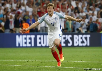 Swingend Engeland vergeet Russen af te maken en krijgt deksel op de neus