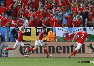 Robson-Kanu en Bale pompen Wales voorbij Slovakije
