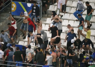 Voorbode voor een warme nacht in Marseille: Russen breken uit (met beelden)