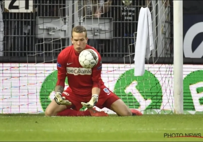 Genk-doelman Bizot laconiek: "Zoek maar eens op hoeveel strafschoppen ik al heb gestopt"
