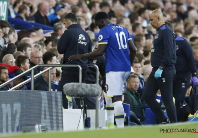 Zorgen om Romelu Lukaku, die geblesseerd naar de kant moest tegen Middlesbrough