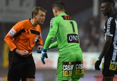 Gumienny na afgefloten Charleroi-Standard: "De veiligheid van de spelers was in gevaar"