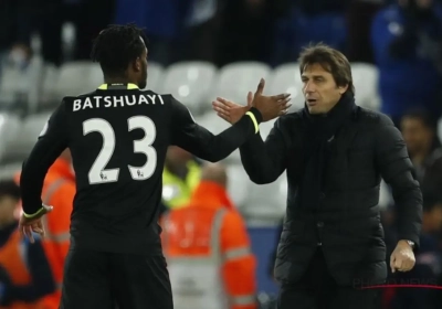 Conte werd uit de persconferentie gesleept voor het titelfeestje: "Mijn pak is geruïneerd, maar ik geniet hier erg van"